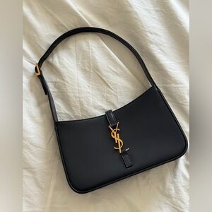 SAINT LAURENT LE 5 À 7 LEATHER HOBO BAG